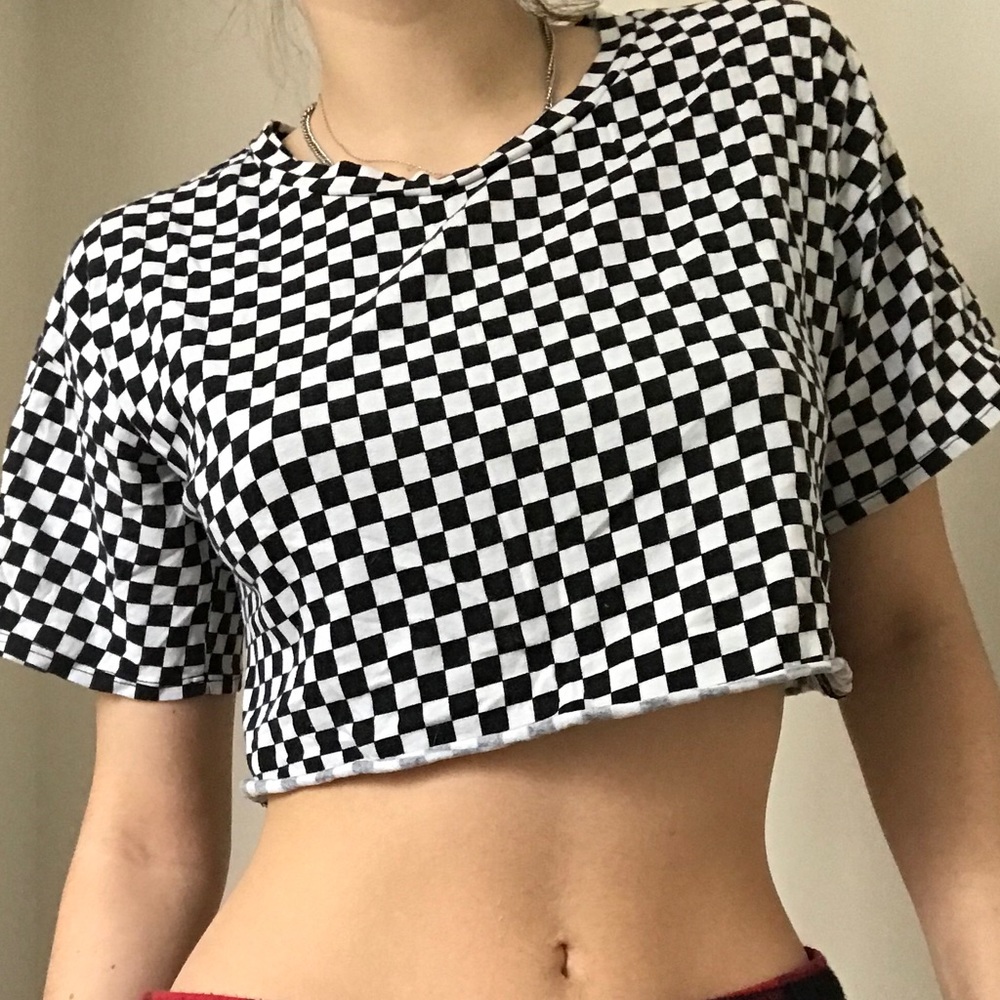 Checkered pattern crop top